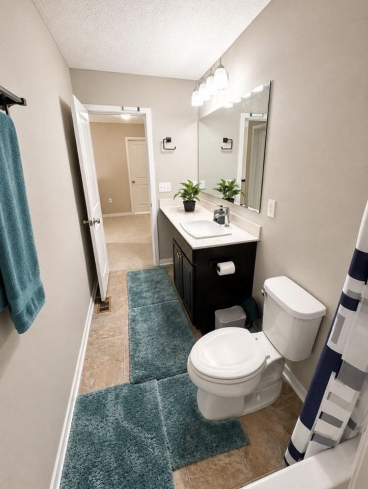 8180 Rhoderick Cir #NA - Photo 5 of 9