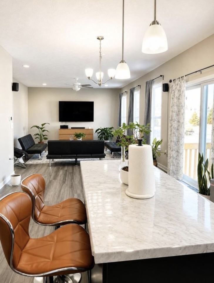 8180 Rhoderick Cir #NA - Photo 6 of 9