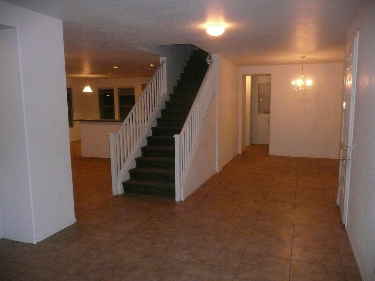 4224 E Gleneagle Dr #NA - Photo 7 of 32