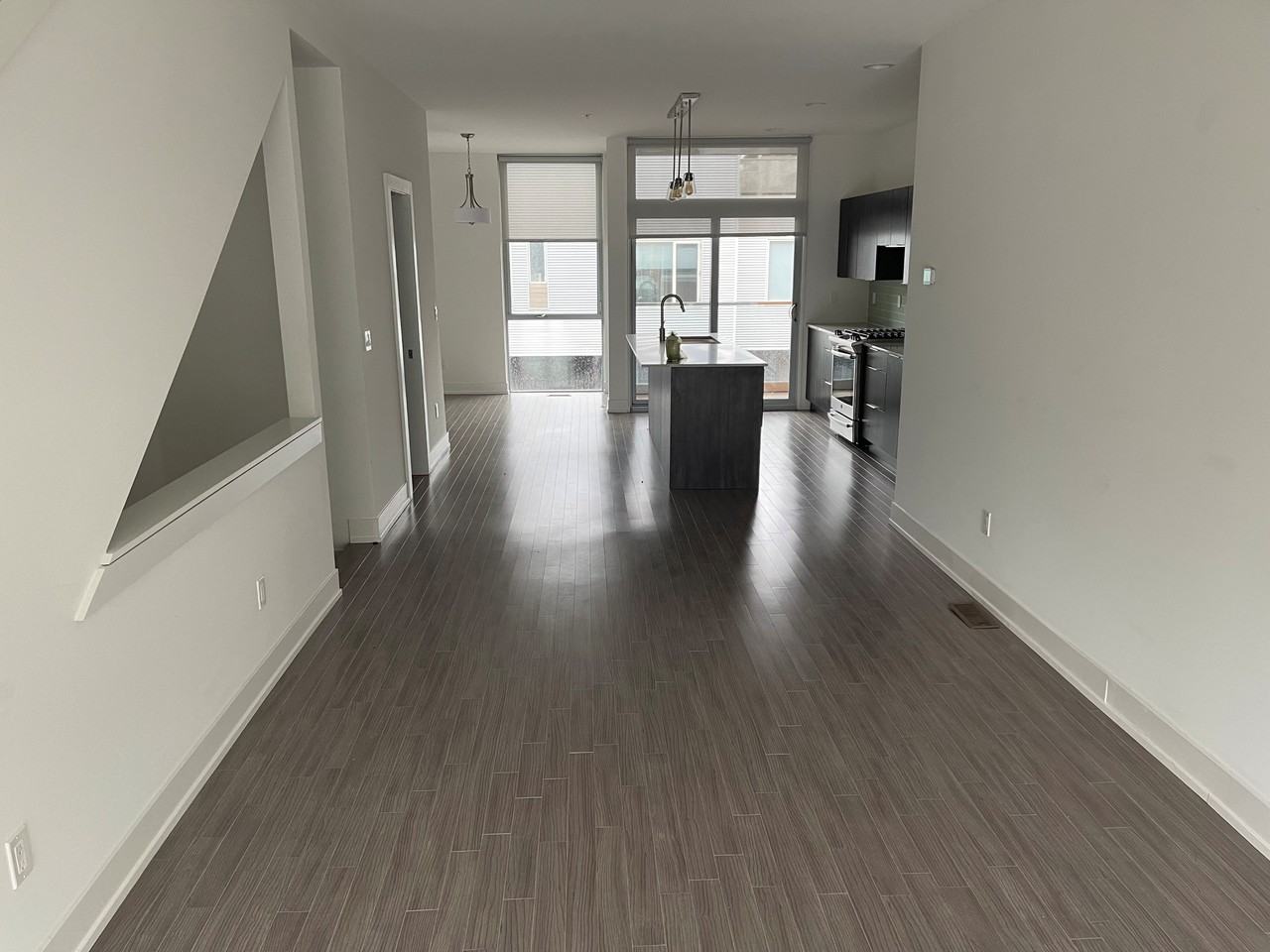 244 Alfred St - Photo 4 of 7