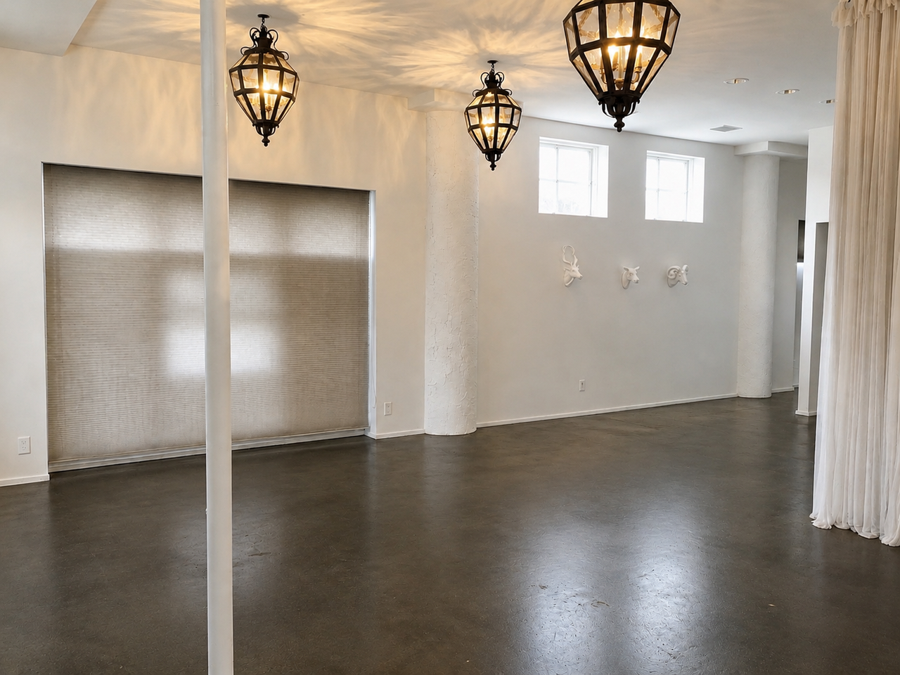 1813 Clarence St #13 - Photo 7 of 16