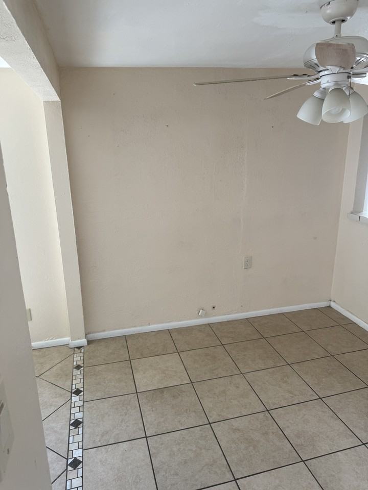 111 Graham Dr #NA - Photo 4 of 16