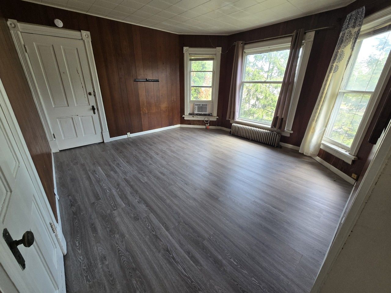 604 Central Ave #4 - Photo 5 of 6