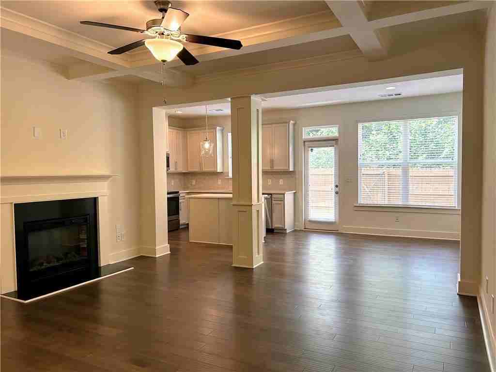 5336 Brooklands Dr - Photo 2 of 14