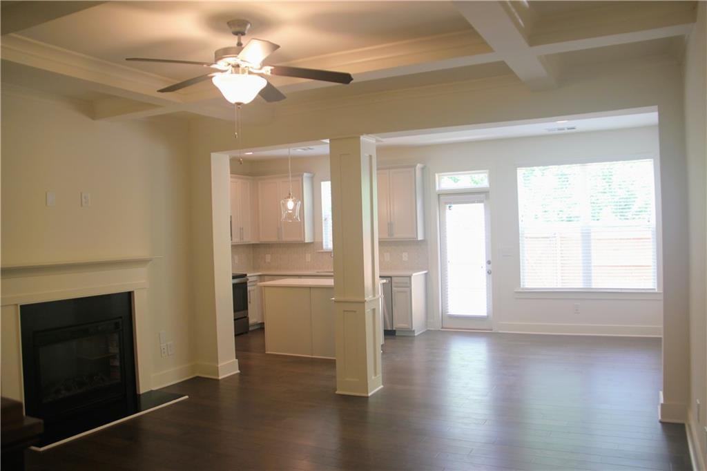 5336 Brooklands Dr - Photo 4 of 14