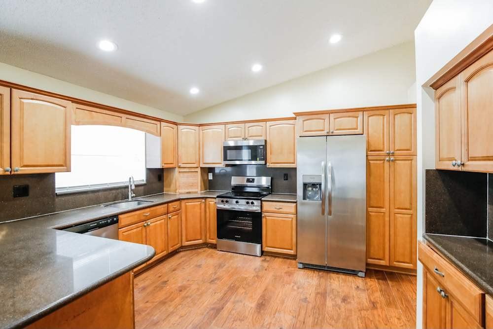 4948 Sw 32nd Way #NA - Photo 2 of 10
