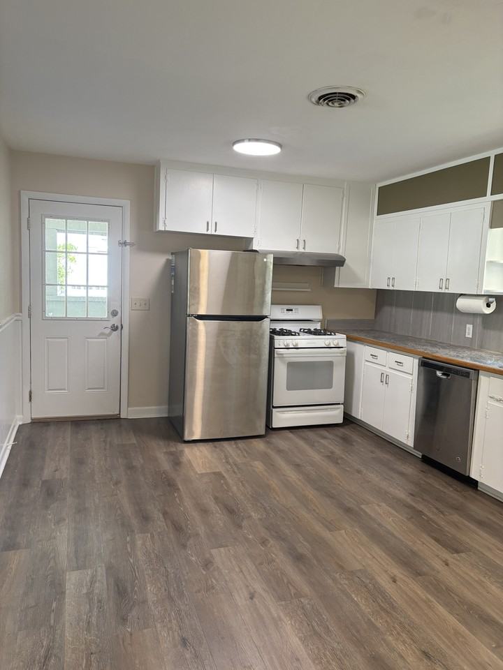28 Se 19th St #NA - Photo 2 of 11