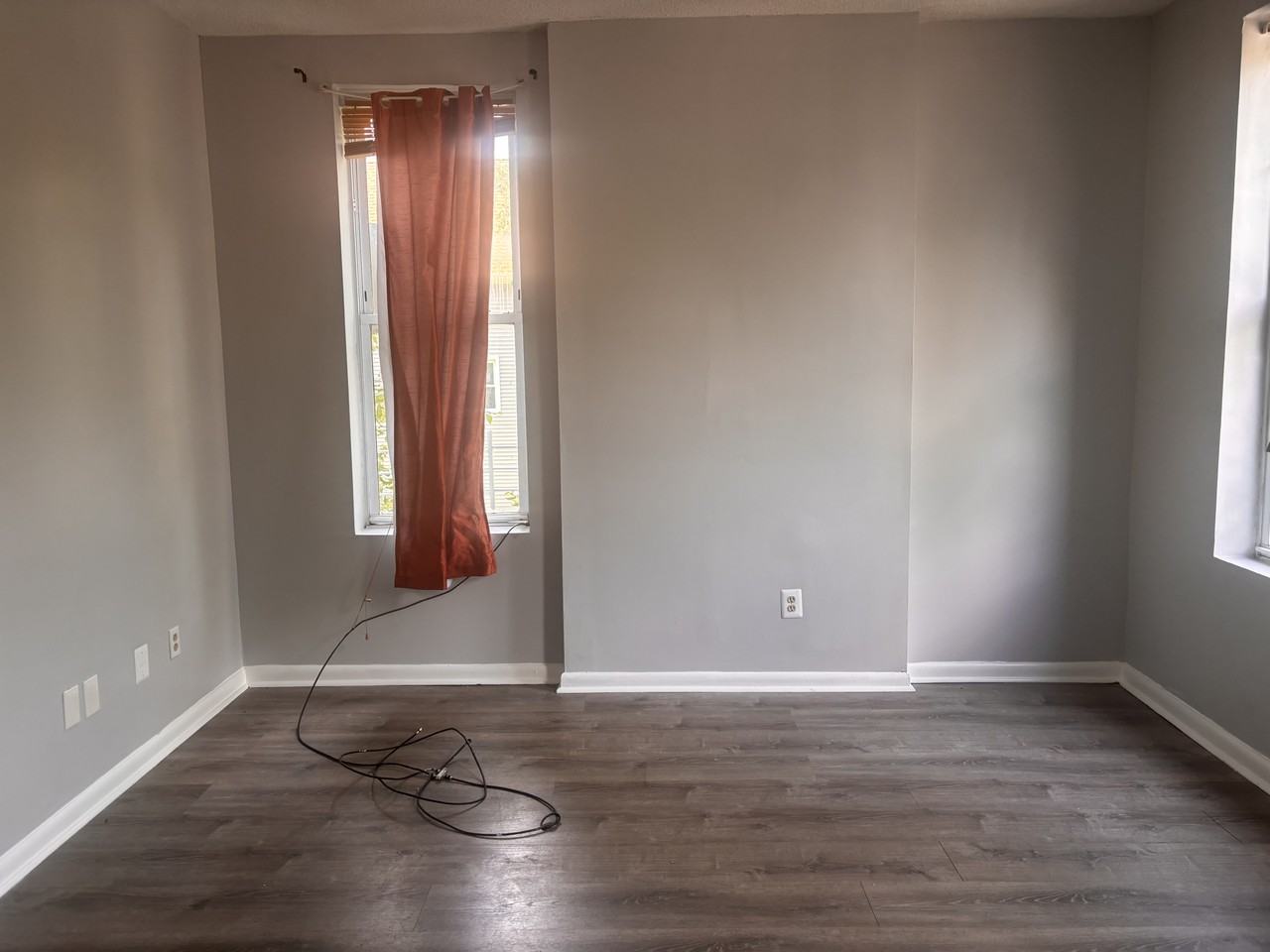 744 Congress Ave #2 - Photo 3 of 11