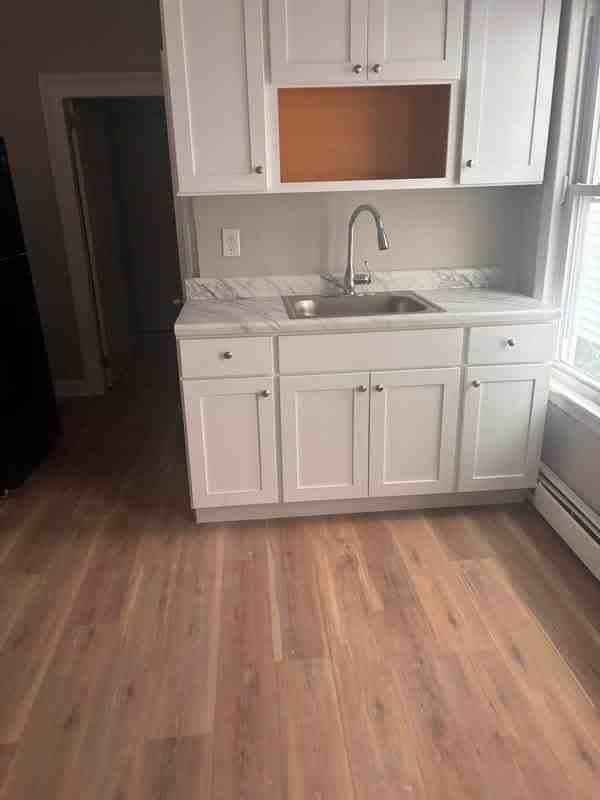 96 Webster St #NA - Photo 3 of 13