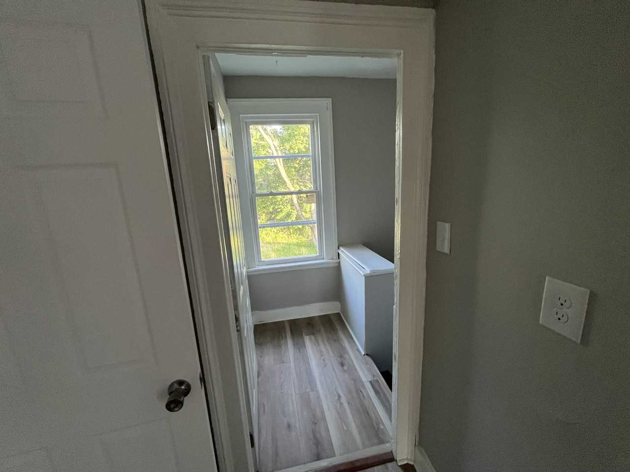 96 Webster St #NA - Photo 7 of 13
