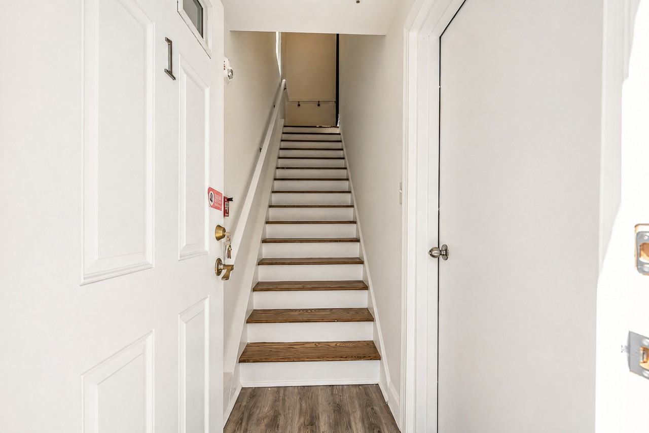 35 2nd St #3 - Photo 2 of 26
