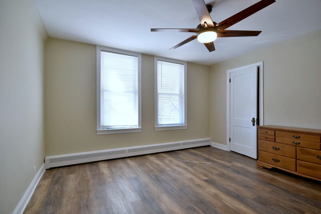 3521 Oak Ave #2 - Photo 5 of 8