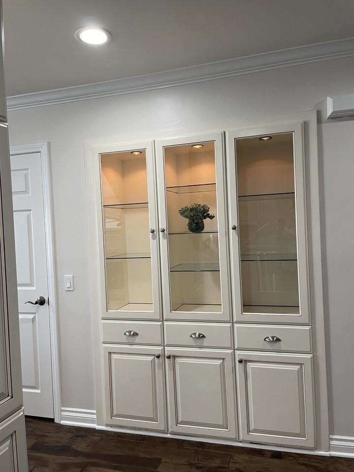 18051 Westlake Cir #NA - Photo 4 of 30