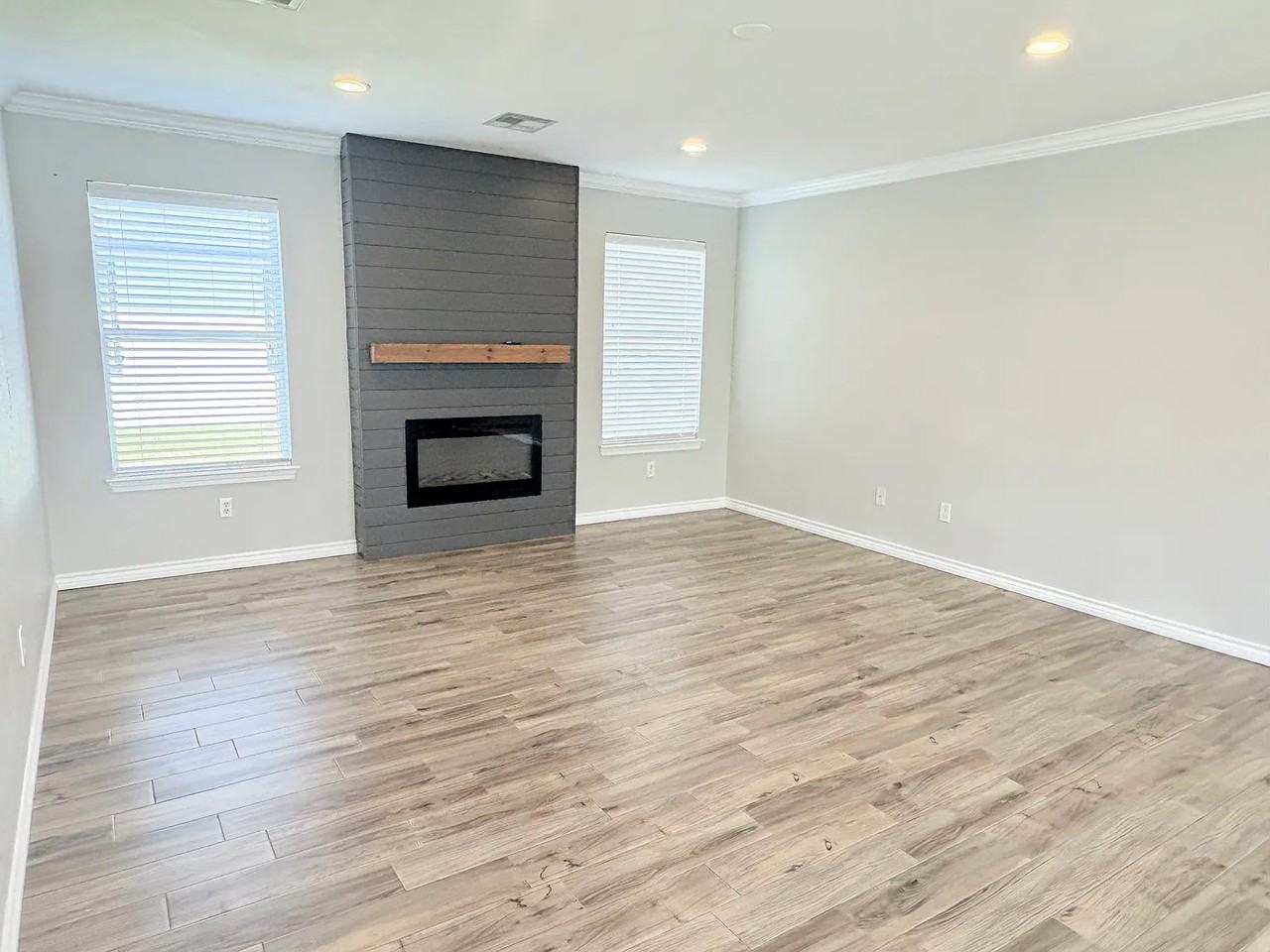104 Meadow Lark Ln #NA - Photo 4 of 32