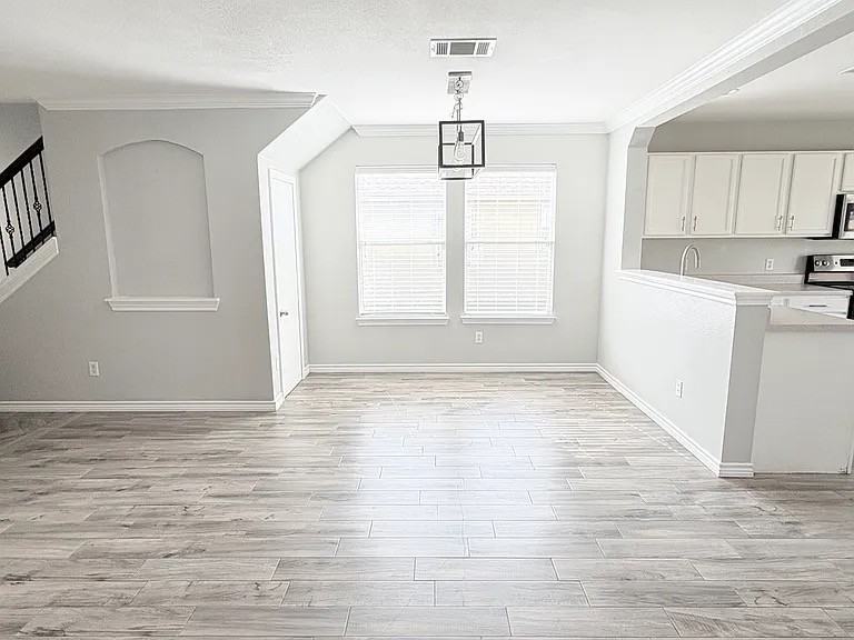 104 Meadow Lark Ln #NA - Photo 6 of 32
