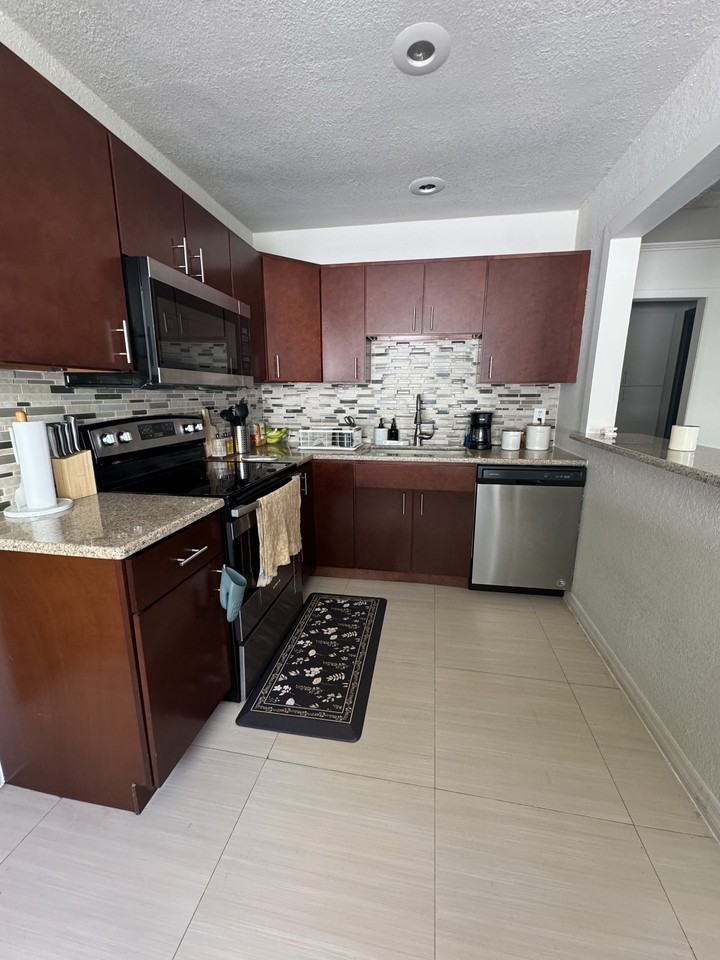 102 W Cayuga St #NA - Photo 4 of 13