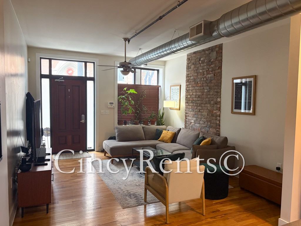 1432 Race St #105 - Photo 3 of 15