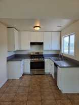 1116 Oxford Dr #D - Photo 1 of 1