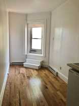 1061 Beacon St - Photo 1 of 1