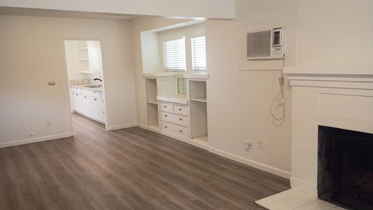 115 E Olive Ave - Photo 3 of 6