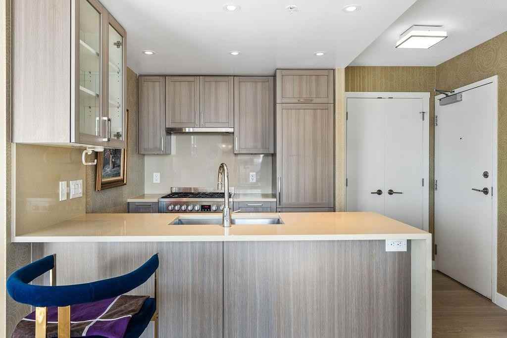 5665 Boundary Road #3203 - Photo 2 of 10