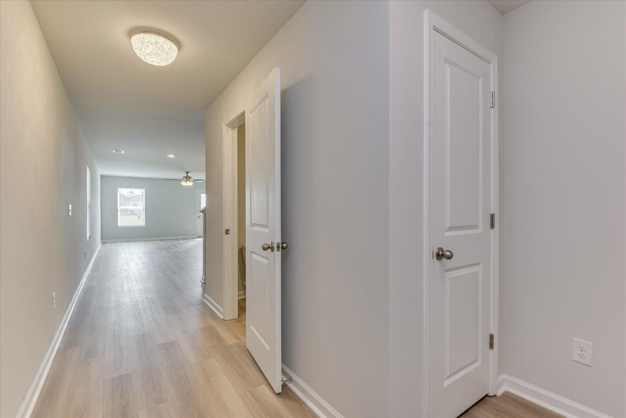 630 Downstream Ct - Photo 6 of 39