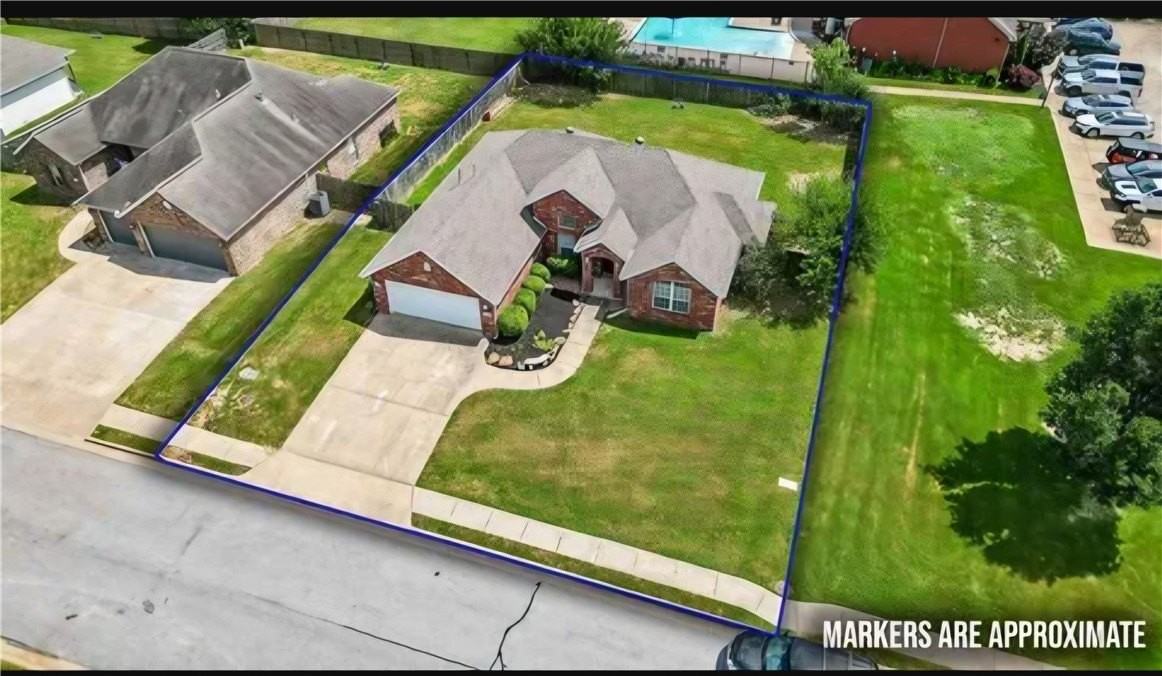 410 Coopers Farm Rd - Photo 3 of 28