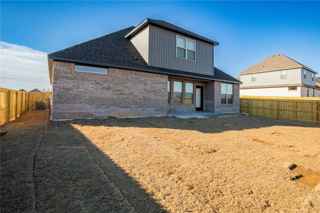 6806 Sw Orange Ave - Photo 3 of 24