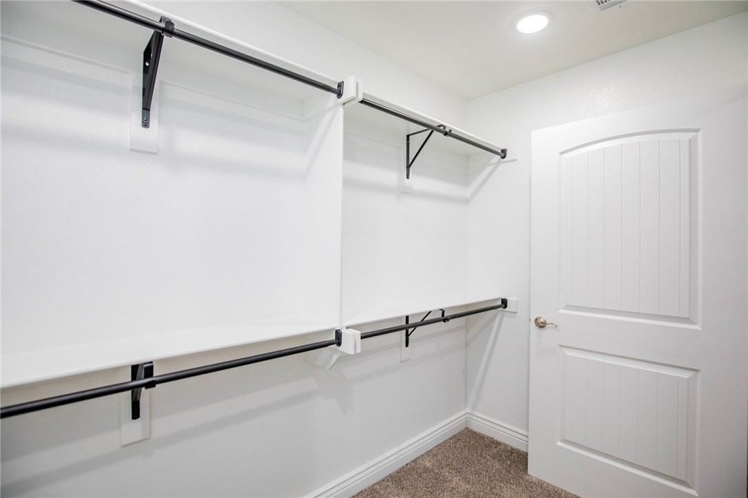 6702 Sw Basswood Ave - Photo 6 of 30