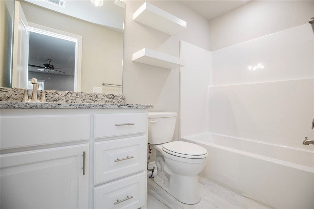 6702 Sw Basswood Ave - Photo 7 of 30