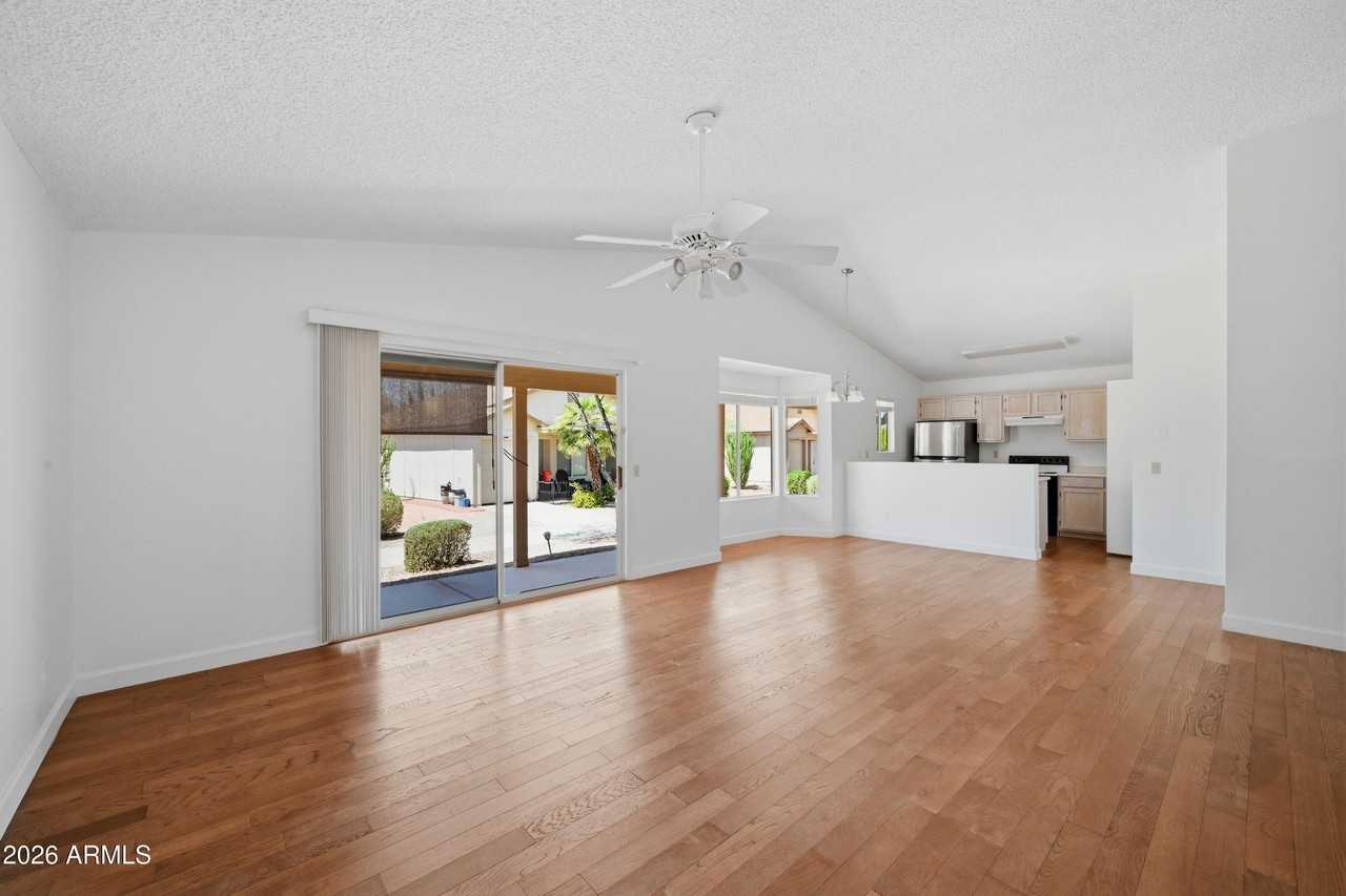 6532 S Sawgrass Dr - Photo 6 of 20