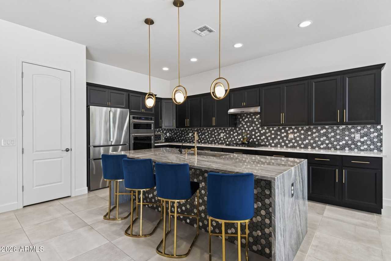 12358 S 178th Ave - Photo 7 of 50
