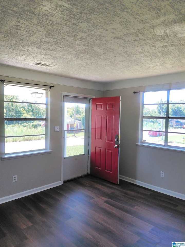 700 Attalla Pl - Photo 5 of 12