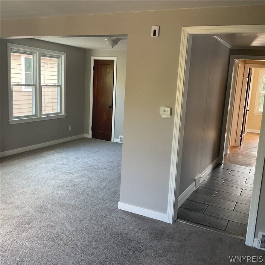 183 Hamilton Dr #2 - Photo 3 of 19