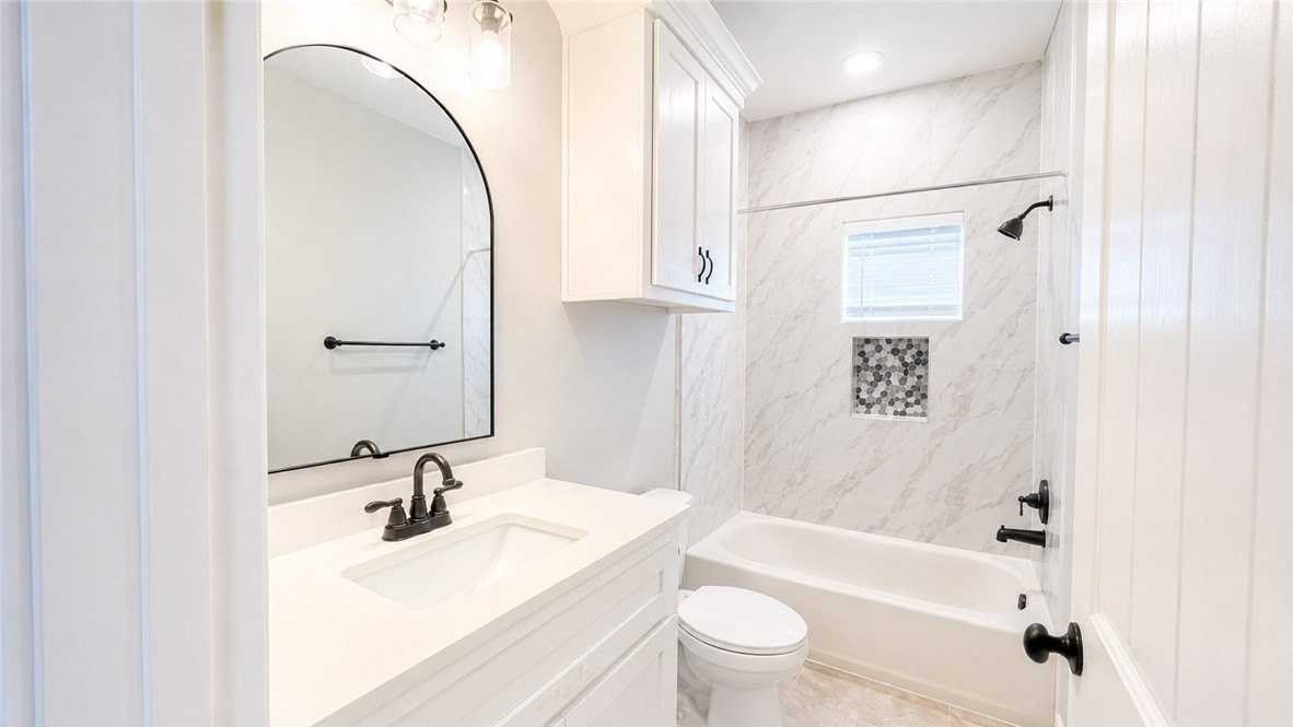 4102 Nadia Dr - Photo 5 of 27