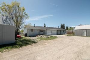featured image of 333 Crossman Ave