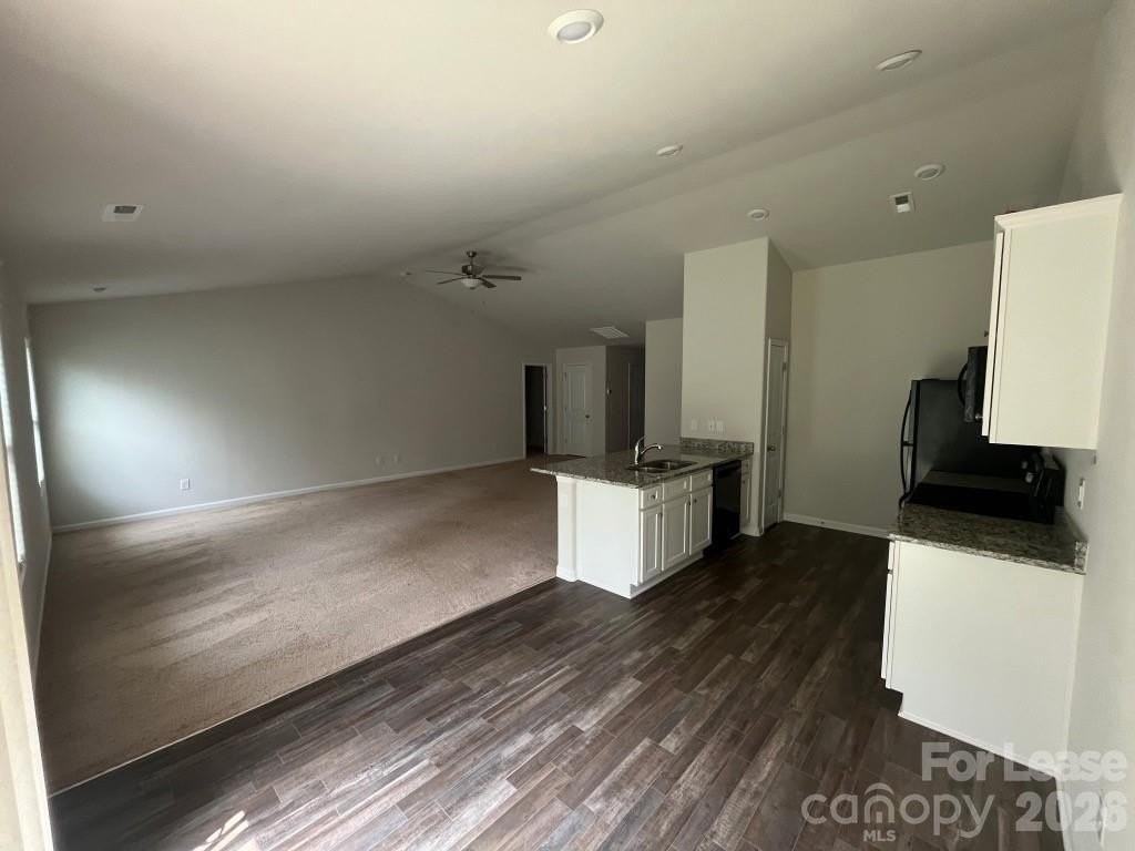 1165 Winding Creek Rd - Photo 5 of 19