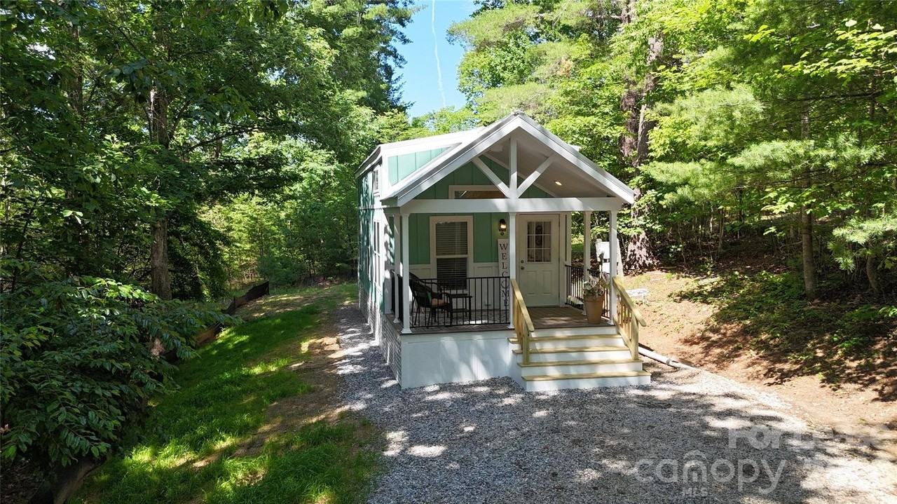 55 Black Bear Dr - Photo 2 of 5
