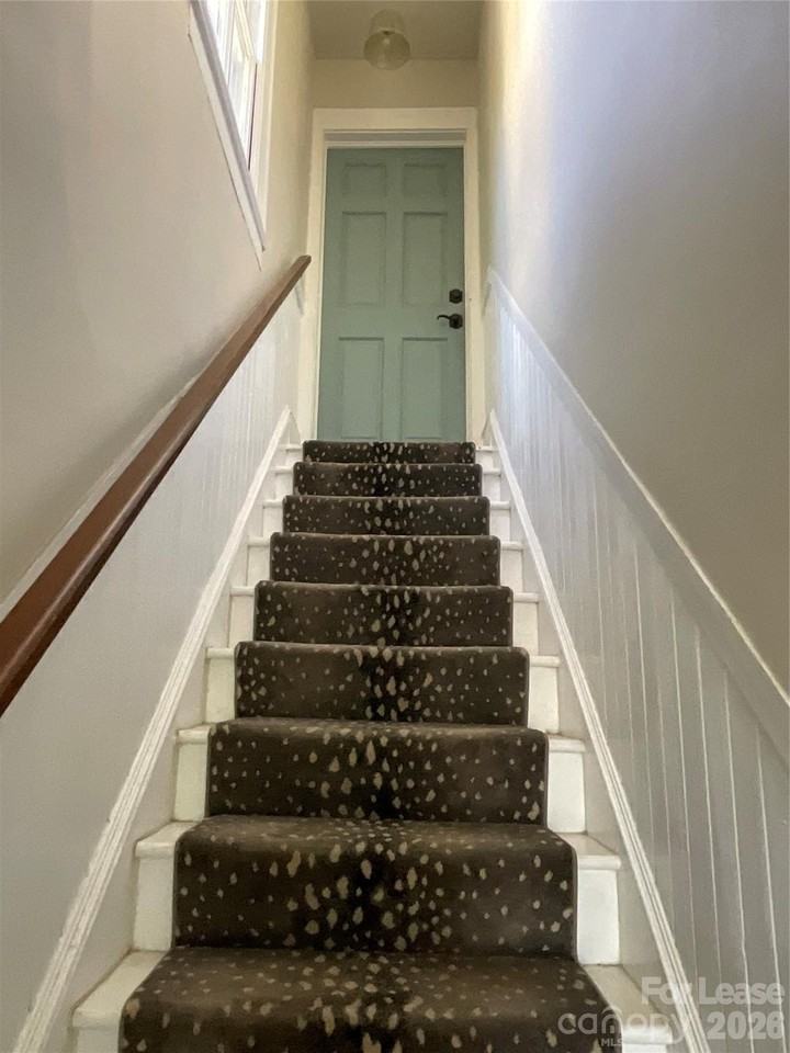 1511 Cleveland Ave - Photo 3 of 31