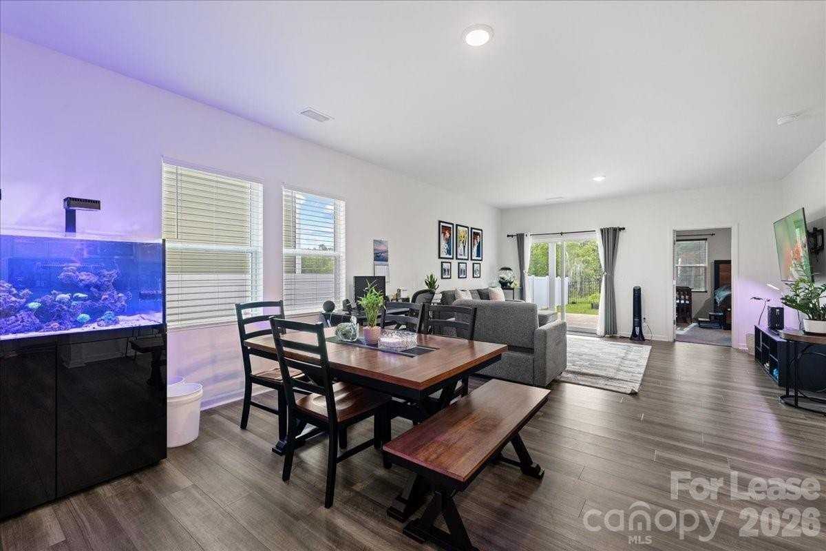 144 Babbling Brook Dr - Photo 5 of 48