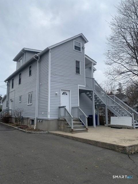 63 Winfield St #1 - Photo 2 of 9