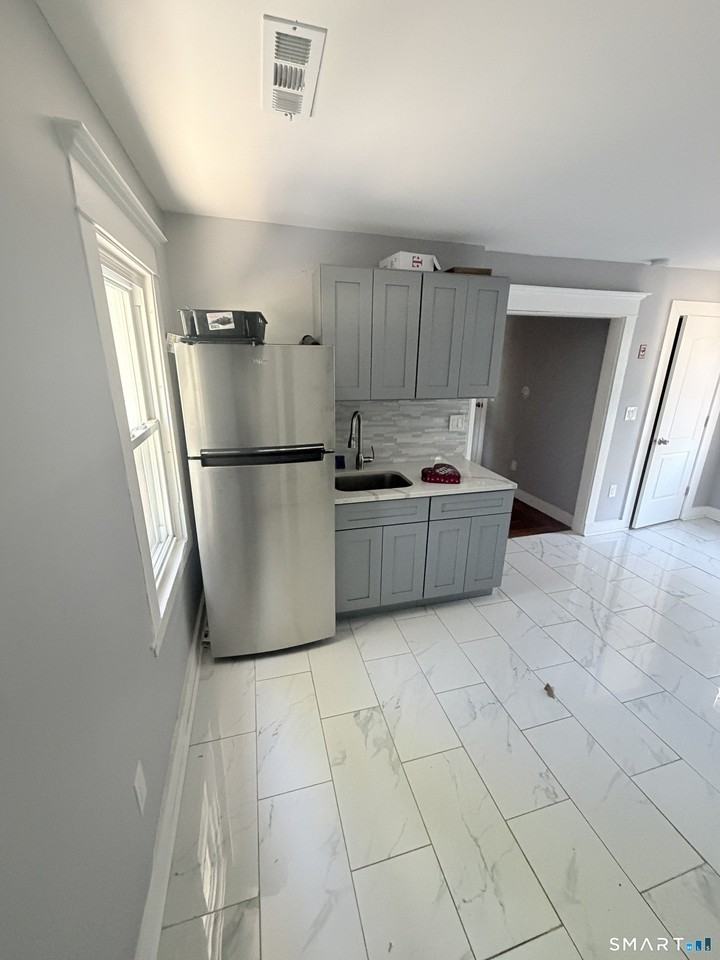 32 Alstrum St #1 - Photo 4 of 11