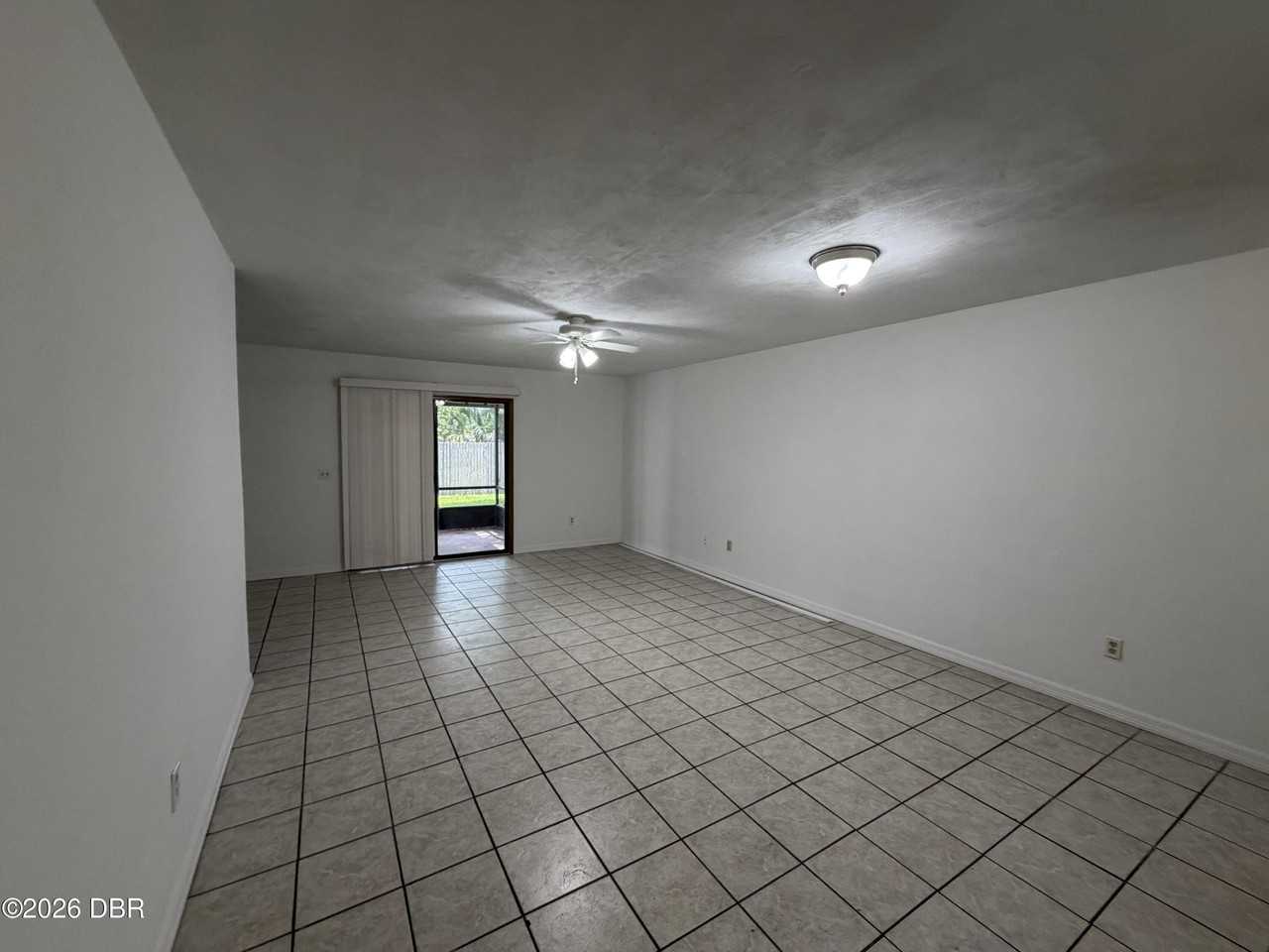 1105 Deer Springs Rd - Photo 4 of 12