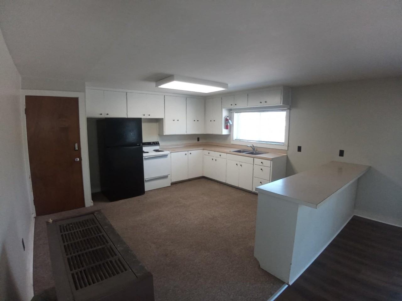 316 N Mission St #3 - Photo 6 of 11
