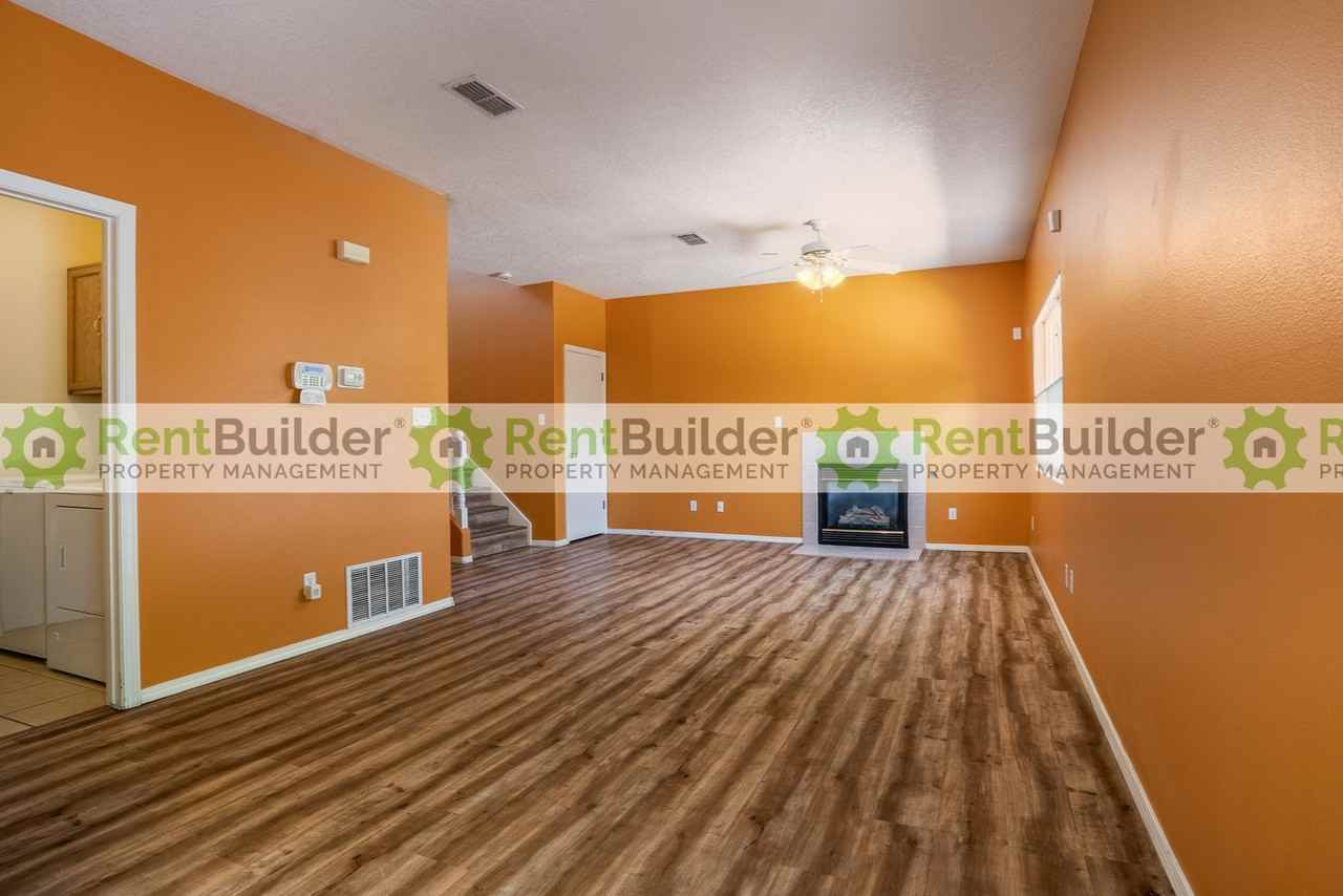 1105 Casa Tomas Rd Ne - Photo 5 of 25
