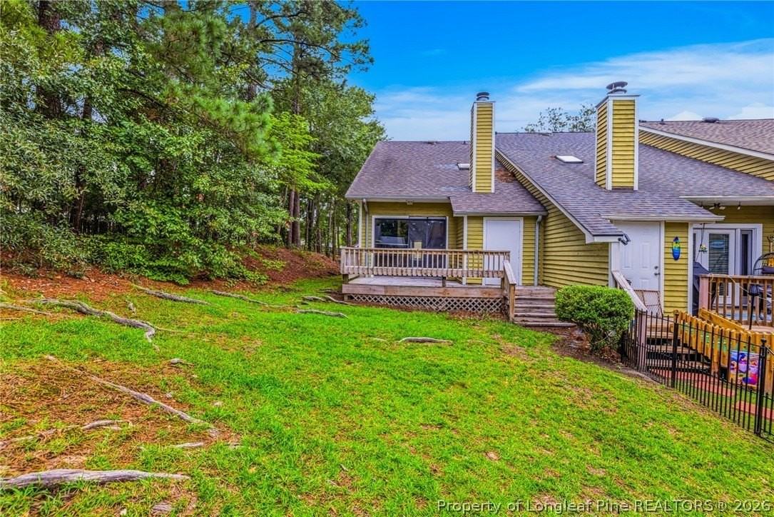 525 Cypress Trace Dr - Photo 5 of 32