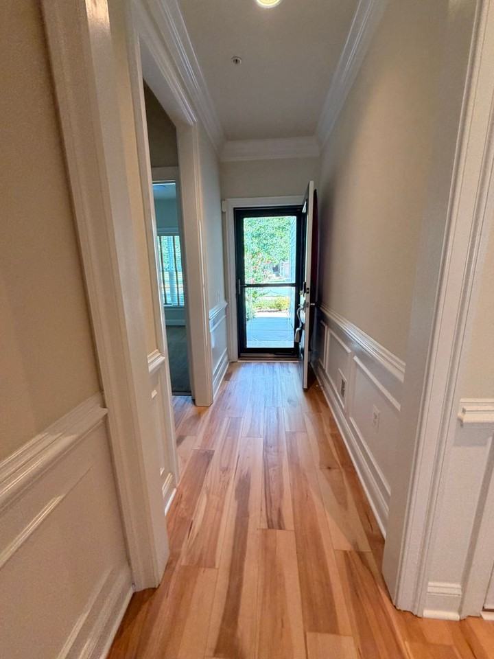 195 Castle Hill Dr - Photo 2 of 20