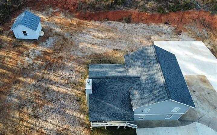 4872 Lewis Rd - Photo 2 of 13