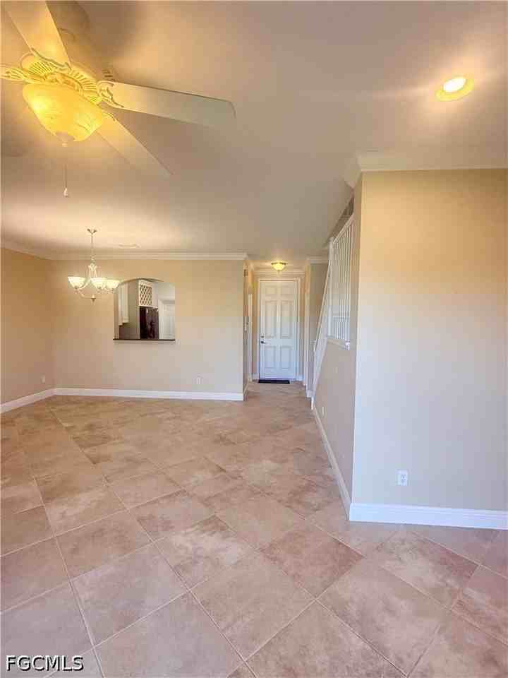 3396 Dandolo Cir - Photo 4 of 27