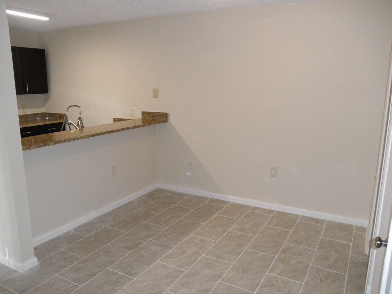 3414 34th Way - Photo 6 of 15